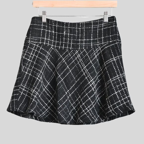 H&M Fit & Flared Mini Tweed Skirt Size 4 - Picture 2 of 7